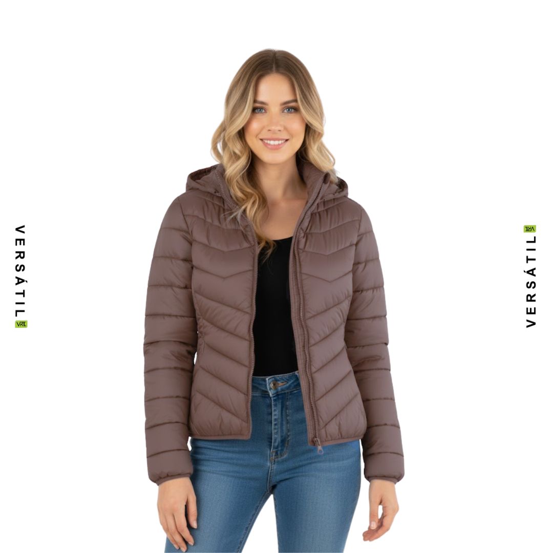 Chaqueta Liviana Essential