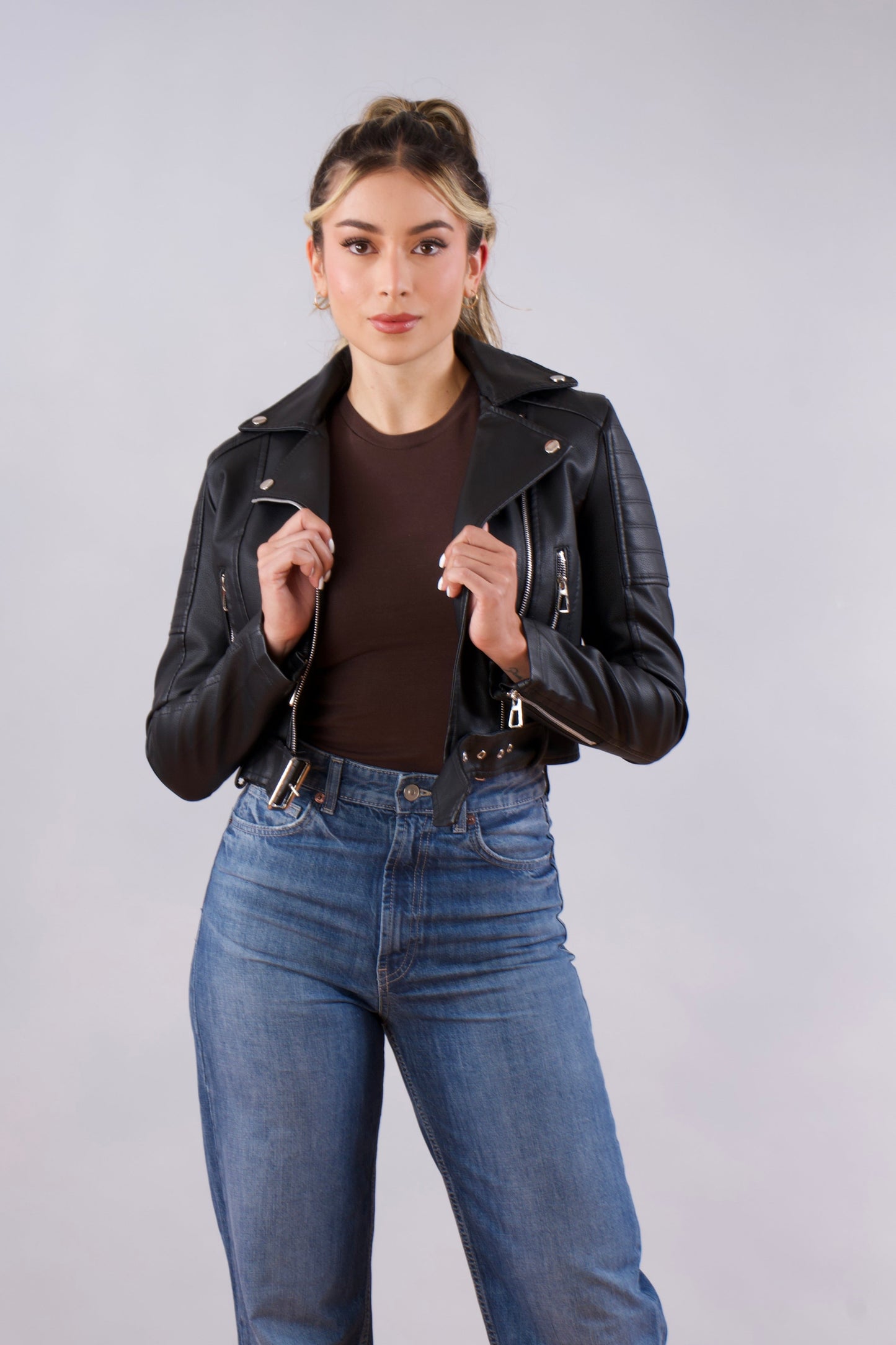 chaqueta tipo cuero