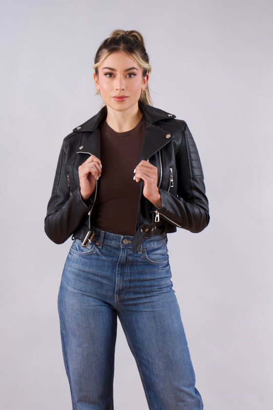 Chaqueta tipo cuero